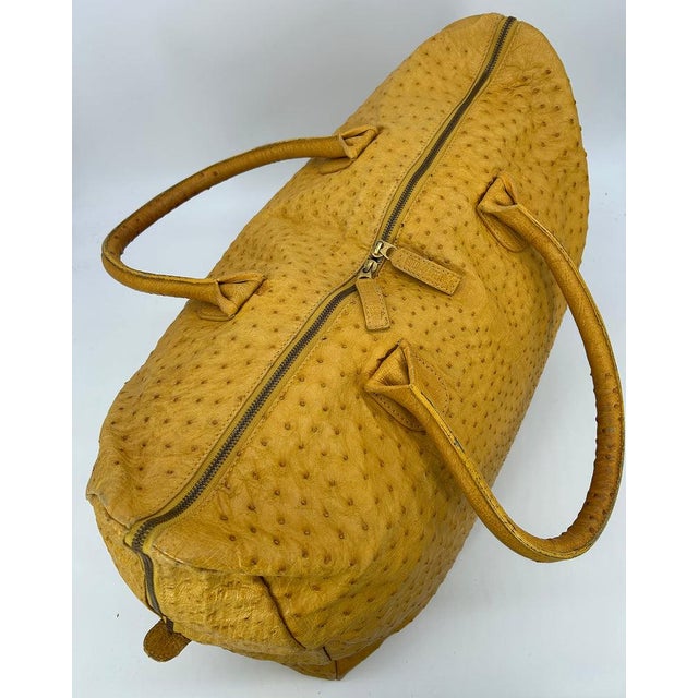 Vintage Gold Pfeil Mustard Tan Ostrich Leather Duffel Travel Bag Tote c1980s For Sale - Image 10 of 10