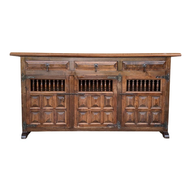 20th Century Catalan Spanish Baroque Carved Oak Tuscan Credenza For Sale