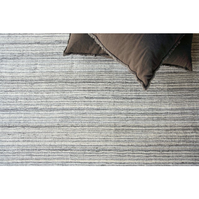 Exquisite Rugs Rossini Handmade Nylon & PET Yarn Ivory/Gray Rug-10'X14' For Sale In Los Angeles - Image 6 of 7