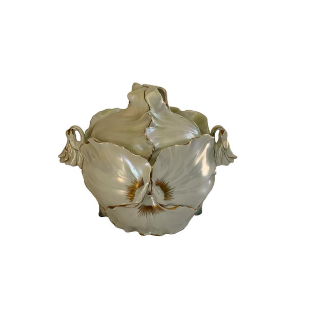 1900 - 1909 Rare Antique Royal Bayreuth White Poppy Porcelain Humidor Jar Figural Deponiert Germany Early 1900s For Sale - Image 5 of 7