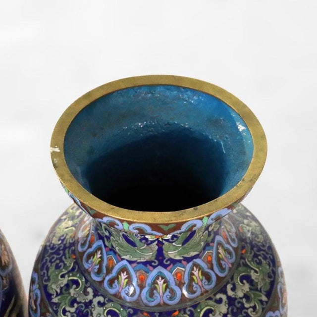 Pair 25" Antique Large Chinese Figural & Floral Cloisonne Enameled Urns C1920 For Sale - Image 14 of 14