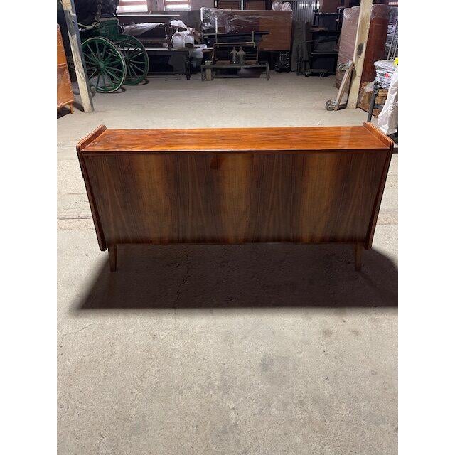 Vintage Long Chest of Drawers from Tatra Nafromtok, 1960s For Sale - Image 4 of 7