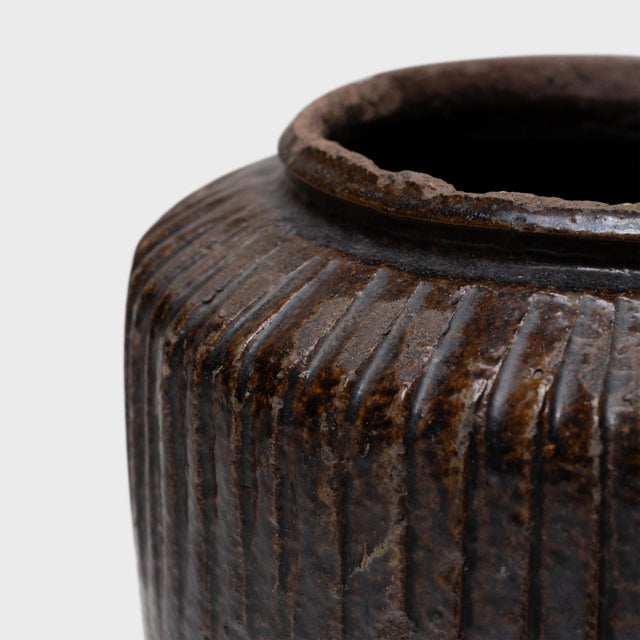 Asian Chinese Fluted Salty Egg Jar, C. 1800 For Sale - Image 3 of 3