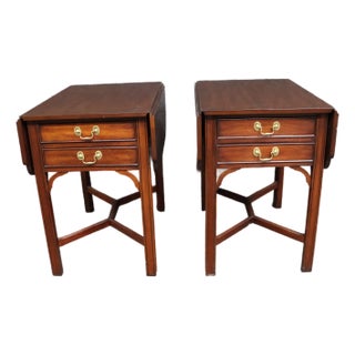 Henkel Harris Virginia Galleries Mahogany Pembroke Drop Leaf End Tables – Pair For Sale
