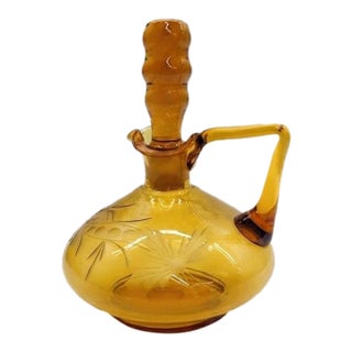 Vintage Amber Glass Cruet With Etched Floral Star Motif and Stopper For Sale
