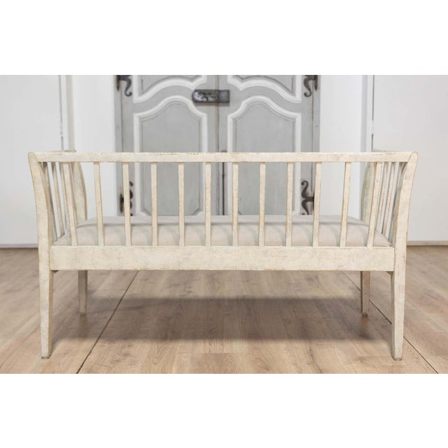 Dove Gray Swedish Gustavian Style Gray Painted Sofa Bench with Raised Diamond Motifs For Sale - Image 8 of 11
