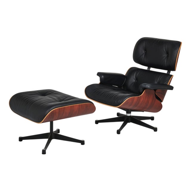 Set of Model 670 Lounge Chair and Model 671 Ottoman by Charles and Ray Eames Mobilier International Edition, 1956 For Sale