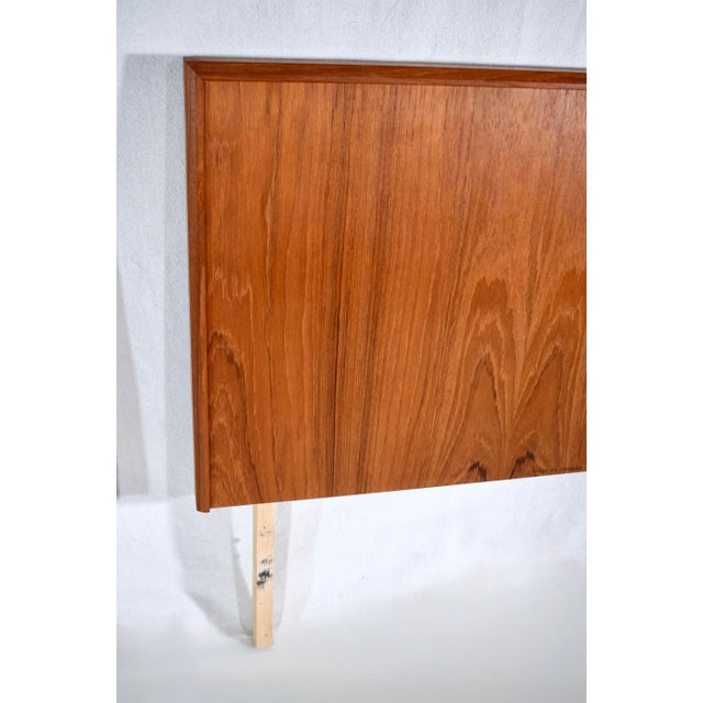 1970s Vintage Danish Modern Twin Headboards in Teak Wood, 1970s For Sale - Image 5 of 6