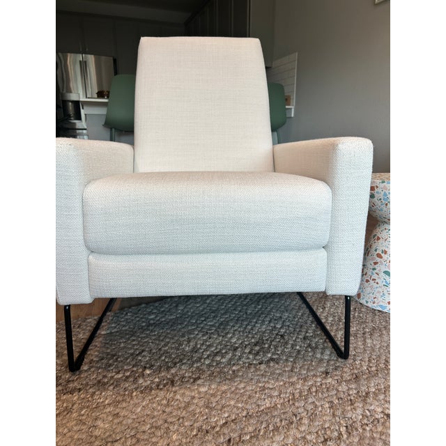 Design Within Reach "Flight" Recliner by Jeffrey Bernett for American Leather For Sale - Image 9 of 11