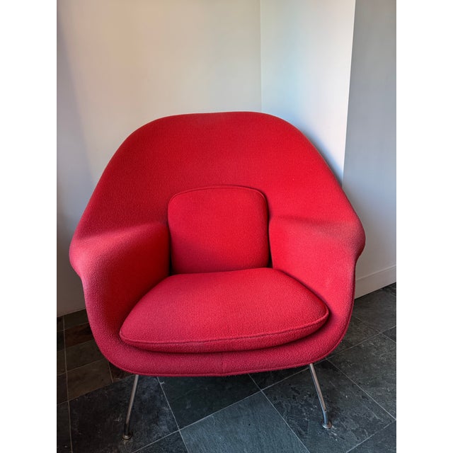 2000 - 2009 Eero Saarinen for Knoll Womb Chair & Ottoman For Sale - Image 5 of 10