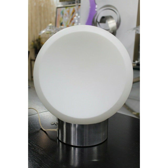 1960s Mid Century Modern Robert Sonneman Chrome & Glass Table Lamp For Sale - Image 10 of 10