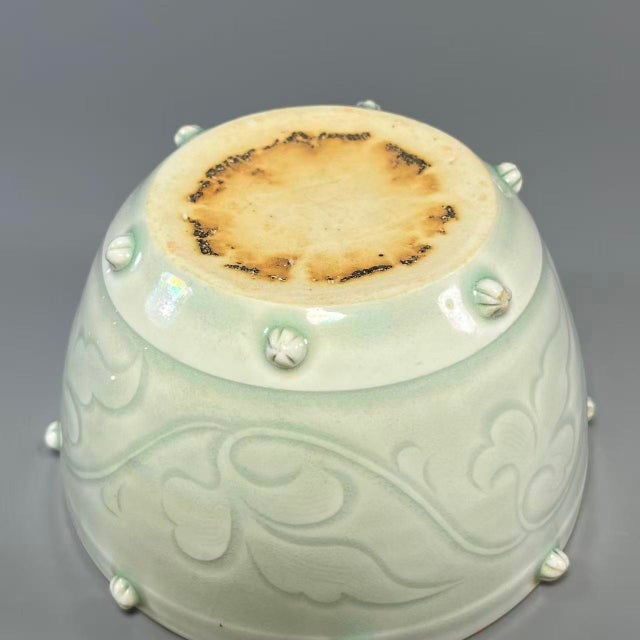 Longquan Celadon Lidded Jar With Embossed Floral‑Pattern and Bead‑Shaped Decorations For Sale - Image 6 of 6