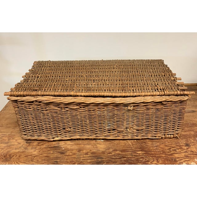 Shabby Chic Antique French Willow Wicker Hamper Basket For Sale - Image 3 of 3