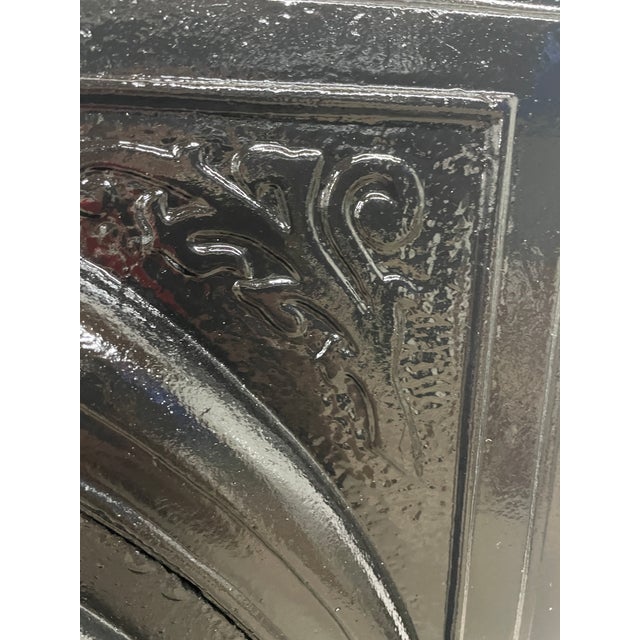 Late 19th Century 19th Century Antique Cast Iron Fireplace – Ornate Victorian Surround and Insert From New Orleans For Sale - Image 5 of 7