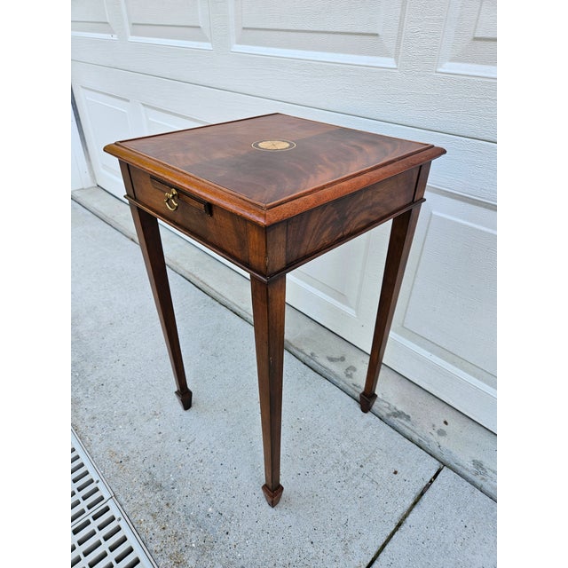 Square Federal Style Mahogany Inlay Side Table For Sale - Image 6 of 11