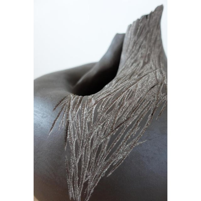 Vestiges II Sculptural Ceramic Vase by Audrey Vo Van For Sale - Image 12 of 15