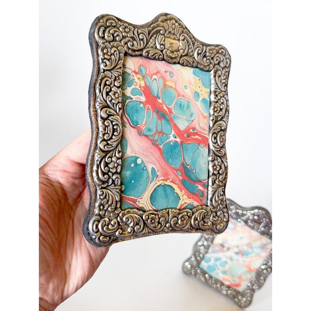 Pair of Vintage English Sterling Silver Repoussé Picture Frames, Velvet Back, 1987 For Sale - Image 9 of 17