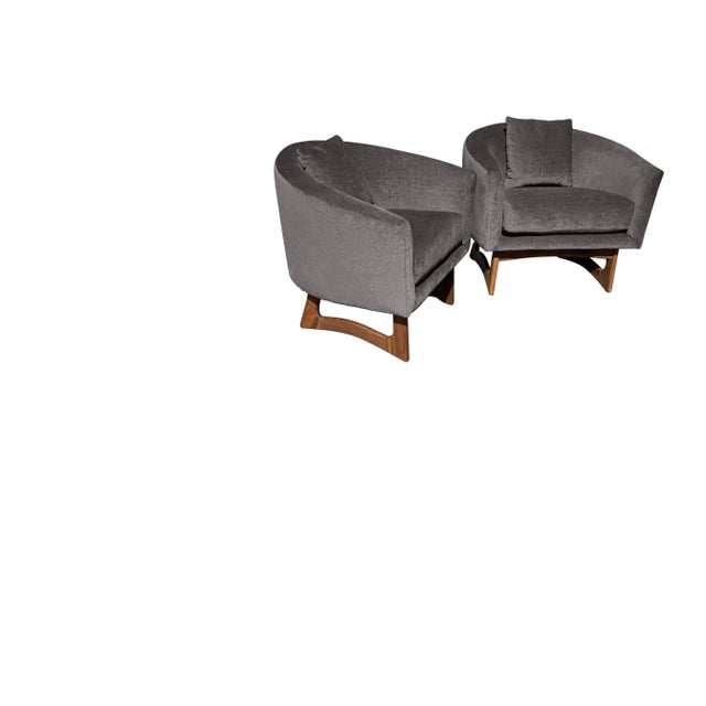 Mid-Century Modern Mid Century Modern Gray Boucle Lounge Chairs - a Pair For Sale - Image 3 of 5
