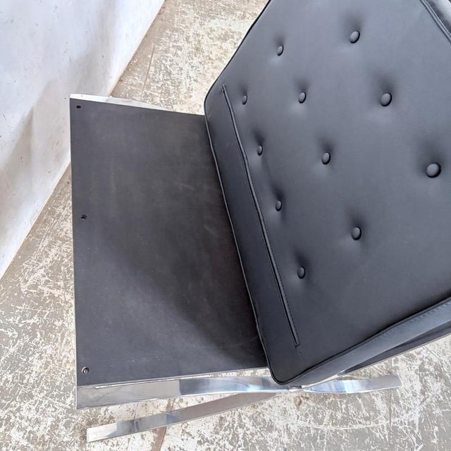 Black Mid-Century Black Leather & Chrome Barcelona Chair For Sale - Image 8 of 11