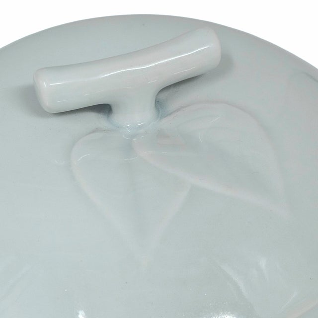 Blue VTG Korean Celadon Blue Serving Bowls Set W/ Lids Grapes Leaf Pattern 2 Pc For Sale - Image 8 of 10