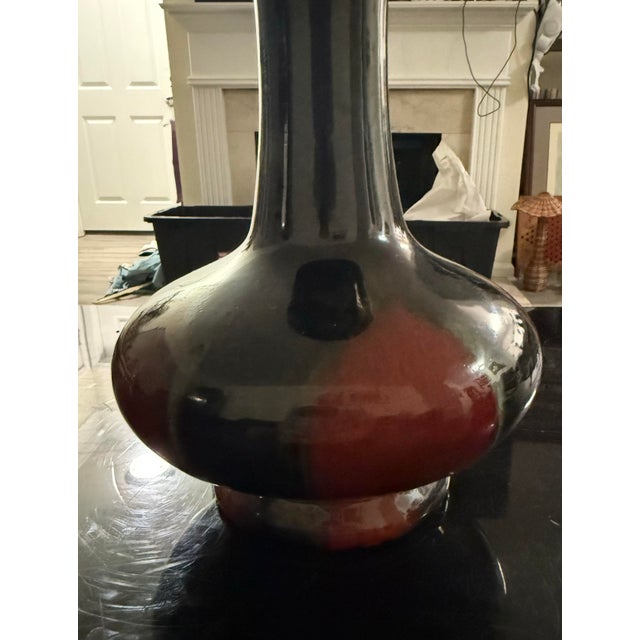 Vintage Chinese Porcelain Sang De Boeuf Oxblood Vase 10” For Sale - Image 4 of 6