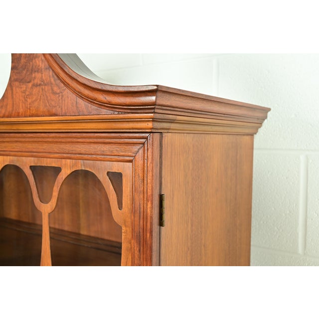 Baker Furniture Style Georgian Burled Walnut Breakfront Bookcase Cabinet, Circa 1960s For Sale - Image 10 of 17