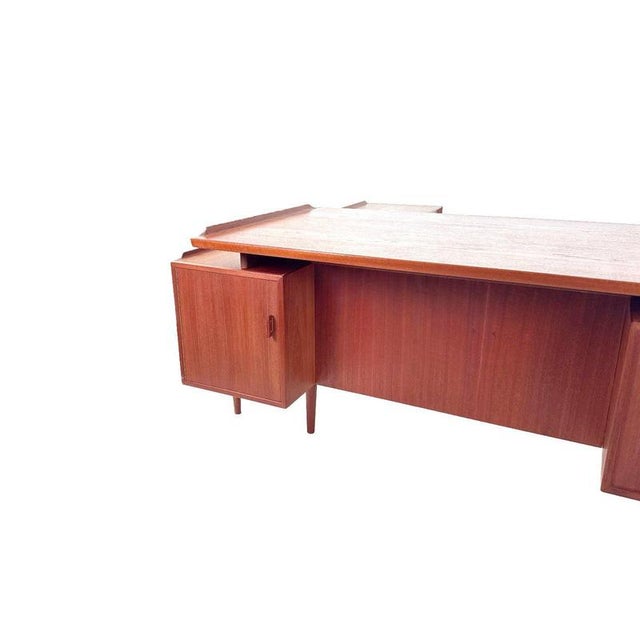 Model 209 Executive Desk by Arne Vodder for Sibast, 1970 For Sale - Image 13 of 16