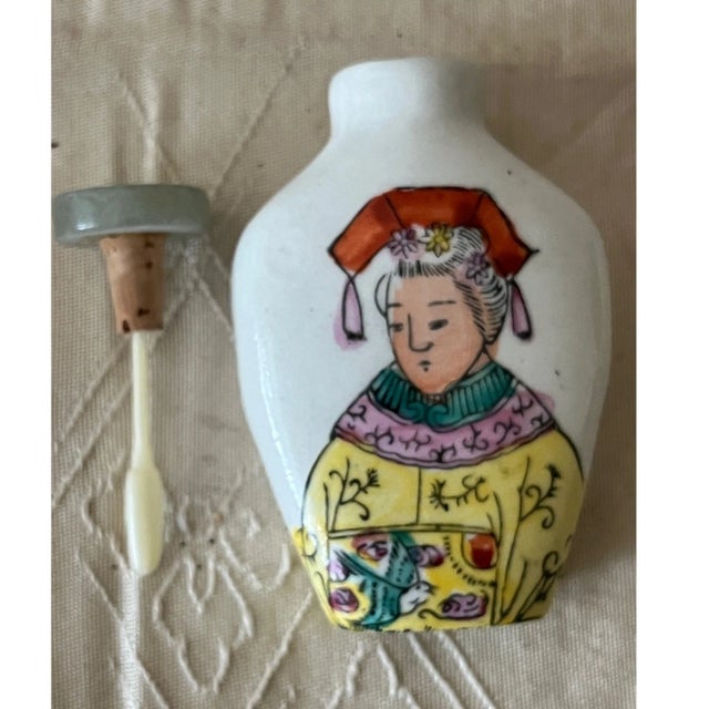 White Vintage Chinese Snuff Bottles - Inside Painted Glass & Porcelain - Set of 5 For Sale - Image 8 of 12