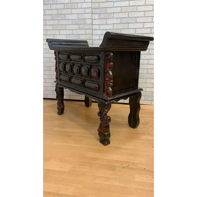 Antique Chinese Black & Red Lacquered Chinoiserie Altar Table For Sale - Image 4 of 11