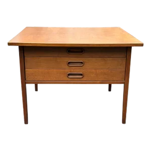 Mid-Century Modern Walnut Three-Drawer Table, Jack Cartwright for Founders