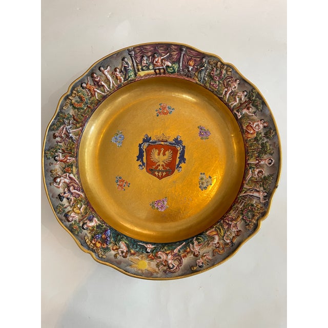 Gold Antique Ernst Bohne Söhne Capodimonte-Style Armorial Porcelain Charger 14" For Sale - Image 8 of 16