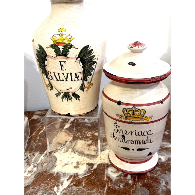 White Set of 8 Italian Hand-Painted Apothecary Jars with Lids, Montelupo, Tuscany For Sale - Image 8 of 16