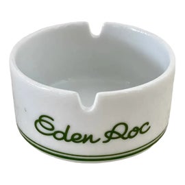 Example of Jet Decor