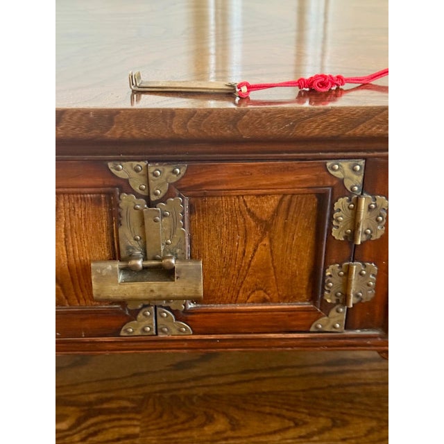 Fine Antique Korean Scholar Desk Ch'aeksang Joseon Dynasty For Sale - Image 4 of 14