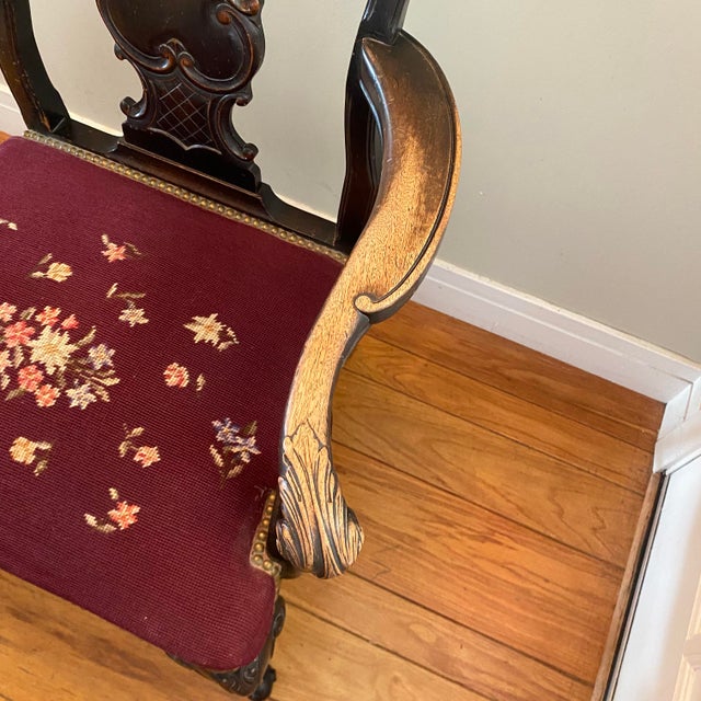 18th Century Queen Anne-Style Splat Back Walnut Armchair For Sale - Image 9 of 13