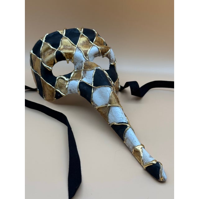 Paper Pair of Handmade Venetian Papier-Mâché Masquerade Masks – Italian For Sale - Image 7 of 12