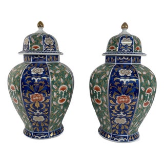 1970s Japanese Otagiri "Kushan Kiln" Lidded Ginger Temple Jars - A Pair For Sale