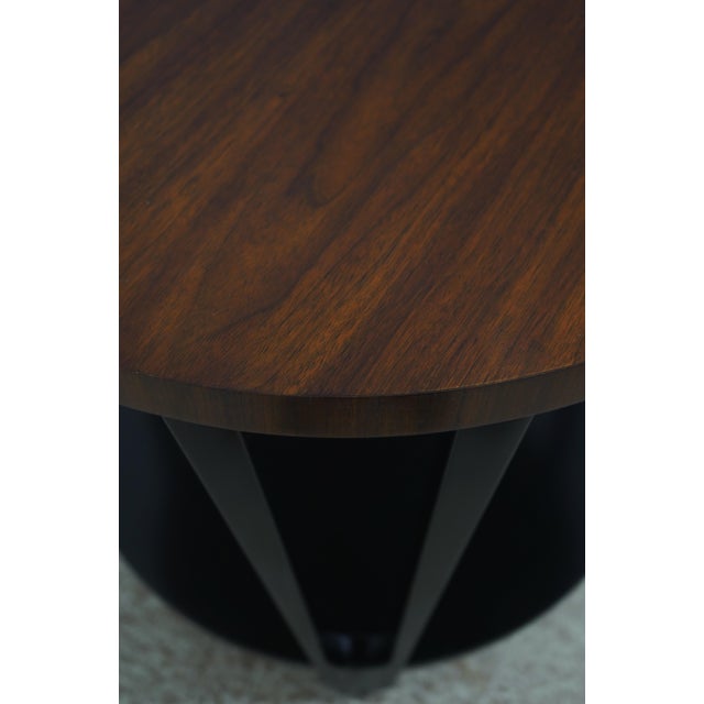 Pair of Henredon Acquisitions 2 Tier Round Tables For Sale - Image 9 of 16