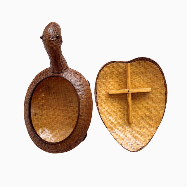 Mid 20th Century Vintage Shanghai Handicrafts Rattan Turtle Box For Sale - Image 5 of 6