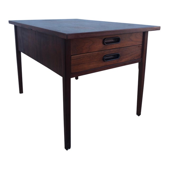 Mid Century Modern Two Drawer End Table Chairish