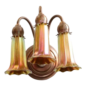 Early 20th Century Quezal American Art Nouveau Iridescent Gold Glass Lily Shade 3-Light Wall Sconce