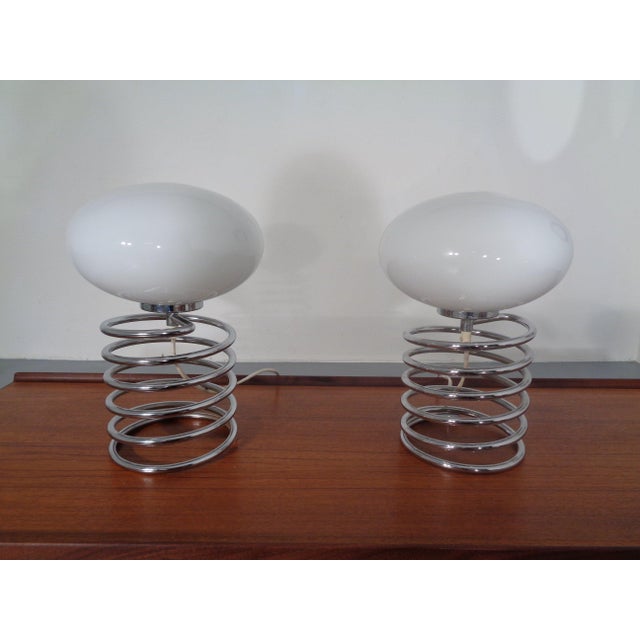 Opaline Glass and Chrome Spiral Table Lamp by Ingo Maurer for Honsel, Germany, 1970s For Sale - Image 6 of 13