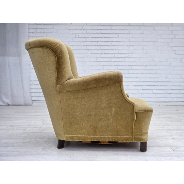 Wood Vintage Danish Lounge Chair in Green Furniture Velour and Oak, 1960s For Sale - Image 7 of 18
