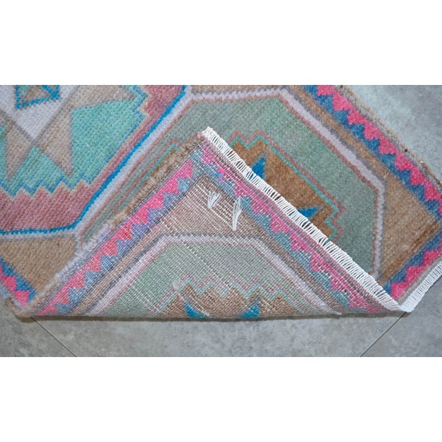 1970s Hand Knotted Turkish Rug. Low Pile Small Rug Colorful Mat Bath Rug Kitchen Decor - 1′4″ × 2′10″ For Sale - Image 5 of 6