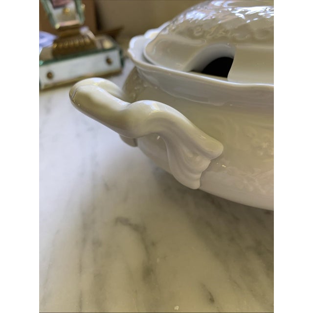 Ceramic Vintage Schumann Arzberg Bavaria Porcelain Covered Serving Bowl Tureen For Sale - Image 7 of 12