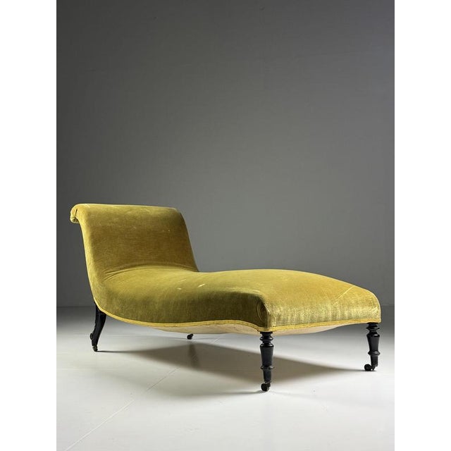 Napoleon III Slipper Chaise Loungue For Sale - Image 15 of 18