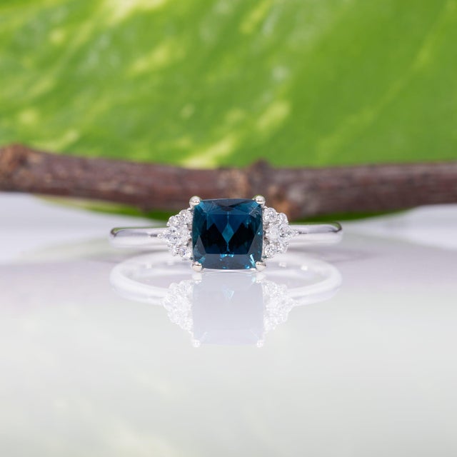 2020s 1ct Indicolite Tourmaline Ring With Earth-Mined Diamond Accents: Solid 14k Gold, Size 6.75 For Sale - Image 5 of 9