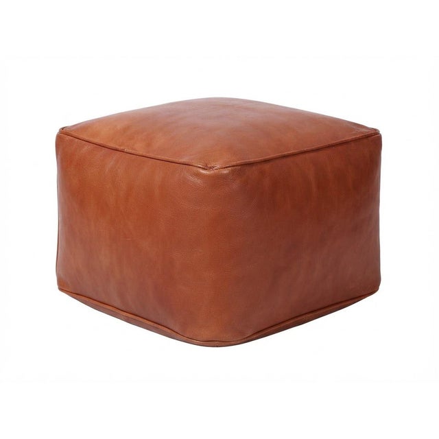 DESIGN & CRAFTSMANSHIP The pouf is entirely handcrafted in Marrakech. Natural bovine leather is manually treated With...