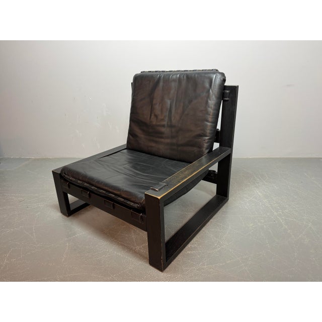 1970s Mid-Century Brutalist Black Leather Lounge Chairs with Black Wooden Frames by Sonja Wasseur, Netherlands, 1970s, Set of 2 For Sale - Image 5 of 14