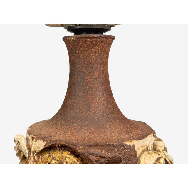 1960s Bodil Marie Nielsen, Large Brutalist Table Lamp, Brown Stoneware, Denmark, 1960s For Sale - Image 5 of 10